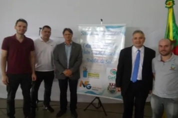Servidores de Campinas do Sul participam do Seminário de Educação Fiscal e Nota Fiscal Gaúcha no município de Itatiba do Sul