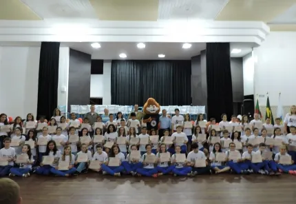 PROERD forma 65 alunos em Campinas do Sul